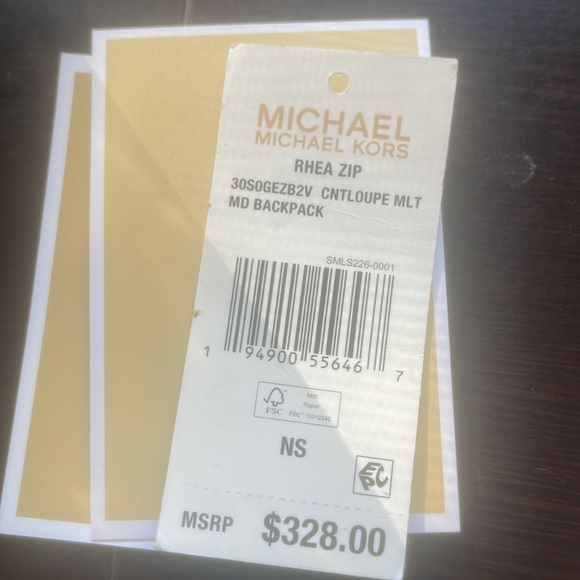 Michael Kors backpack bag EUC (except one flaw) - Picture 11 of 12